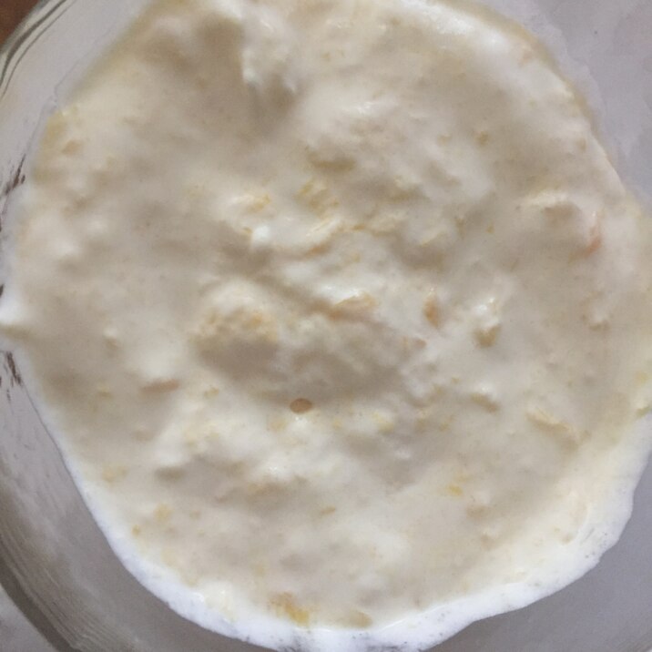 黄桃と生クリームの簡単デザート